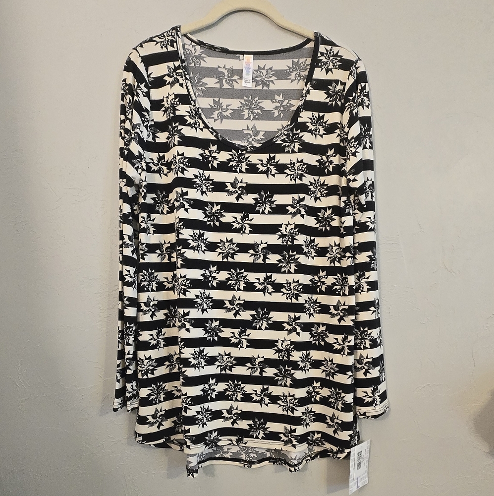 NWT LuLaRoe Lynnae Long Sleeve Tunic
